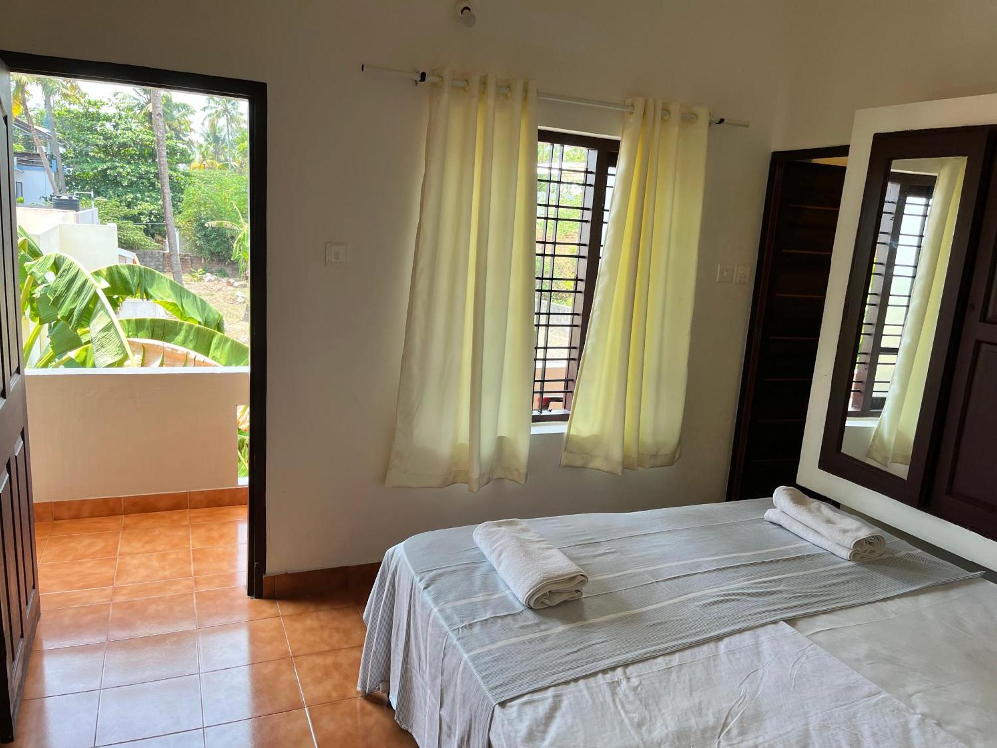 Bava Beach Resort & Retreat Center Varkala Bagian luar foto